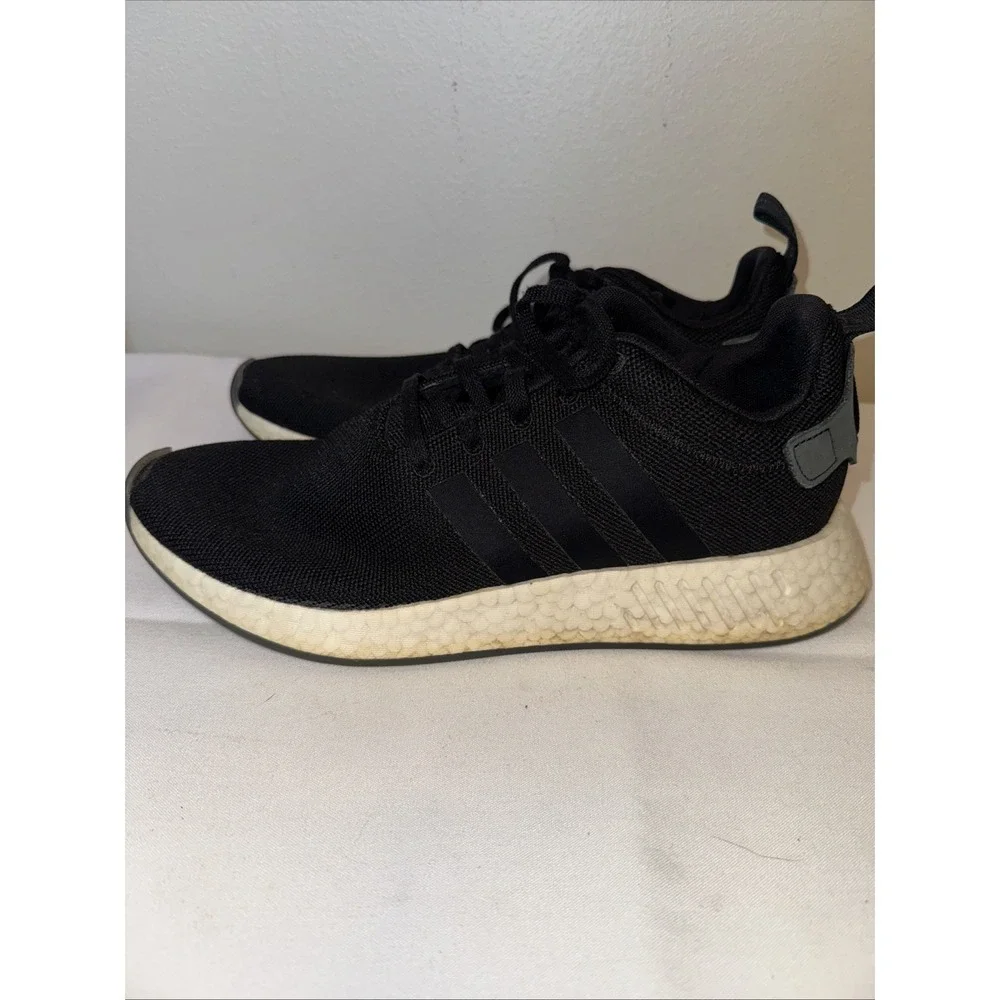 Adidas NMD R2 Core Black 2018 Size 10 Men's‎ Run Walk Track